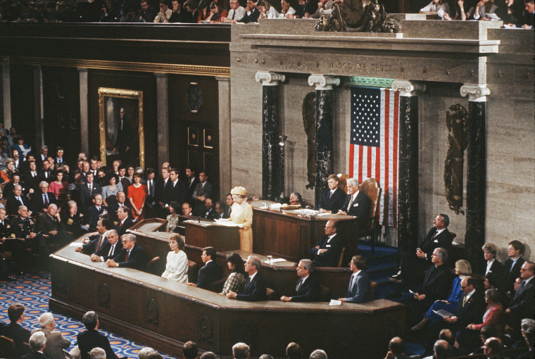 Queen Elizabeth 11 addressing the Congress in Washington, USA in 1991.

Photo.  Anwar Hussein